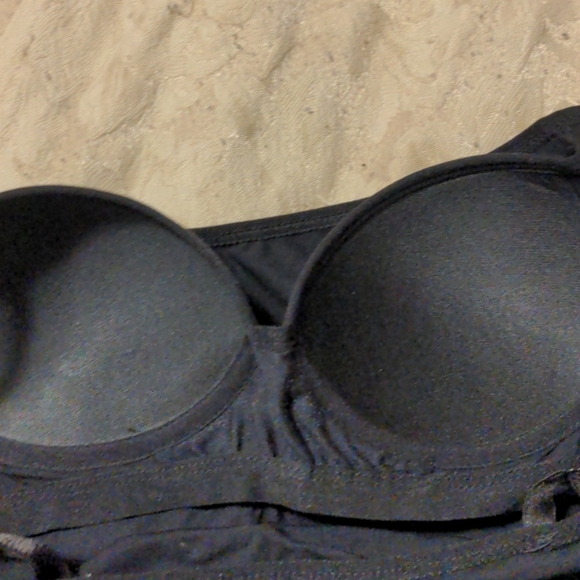 NWOT black camisole with built in bra - Picture 4 of 4